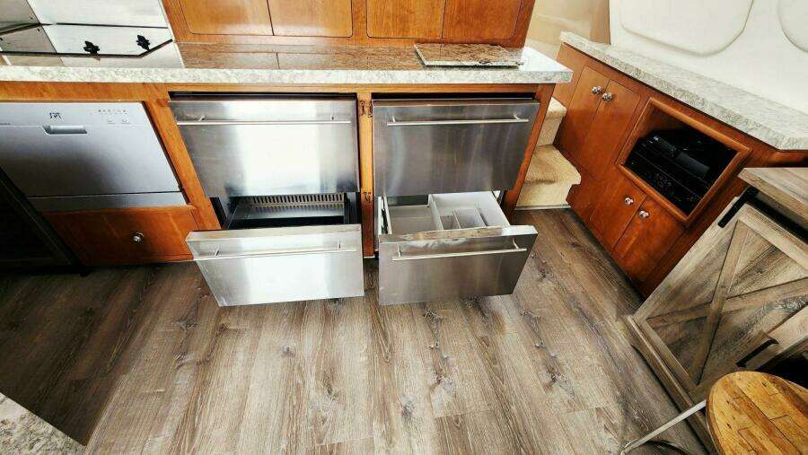 1999 Carver 530 Voyager Pilothouse