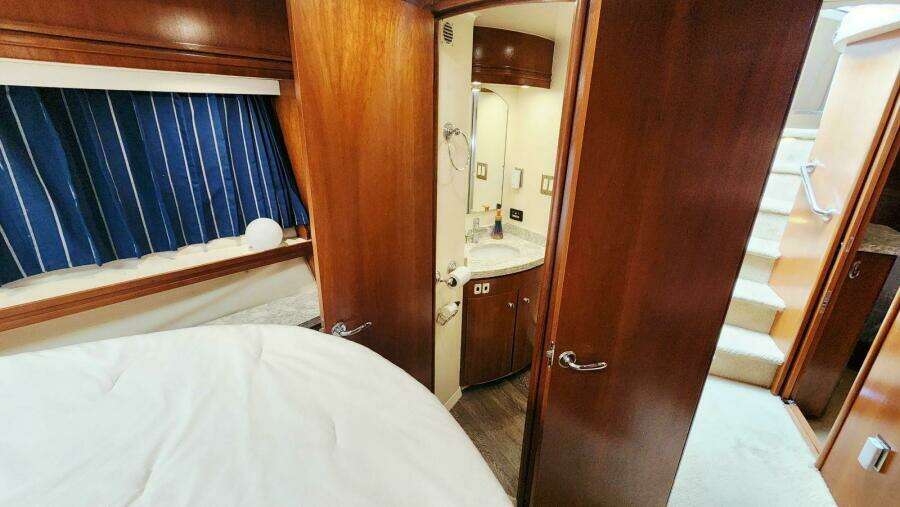 1999 Carver 530 Voyager Pilothouse