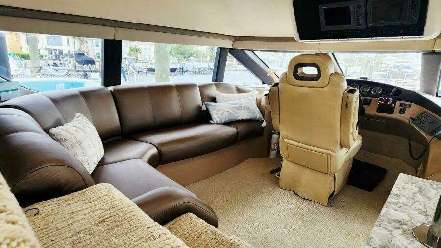 1999 Carver 530 Voyager Pilothouse