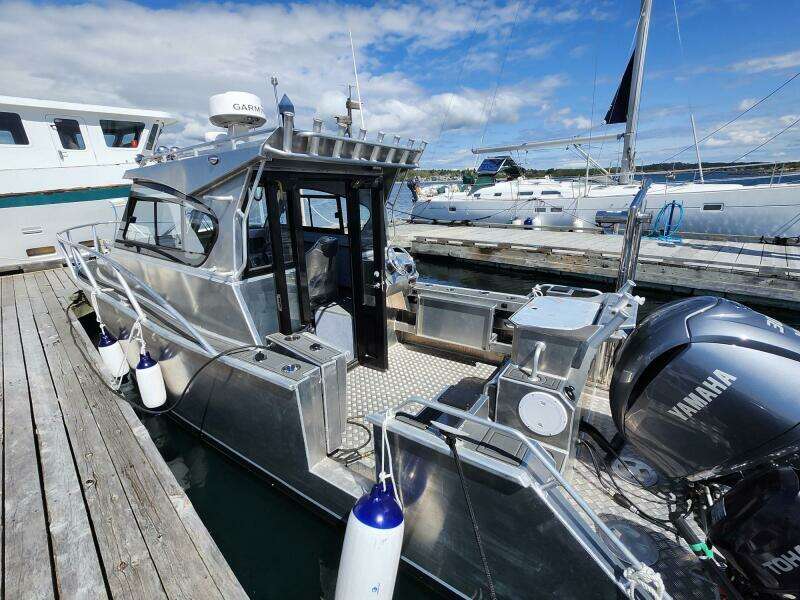 2024 Aluminum Cruiser Profisher 750