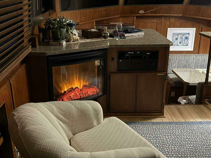 1989 Atlantic 47 Motor Yacht