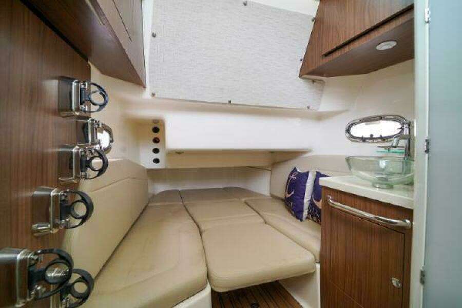 2018 Boston Whaler 380 Outrage