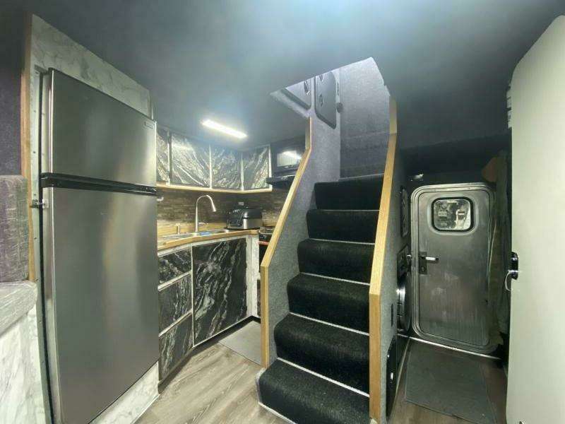 2022 Custom Freestyle 32