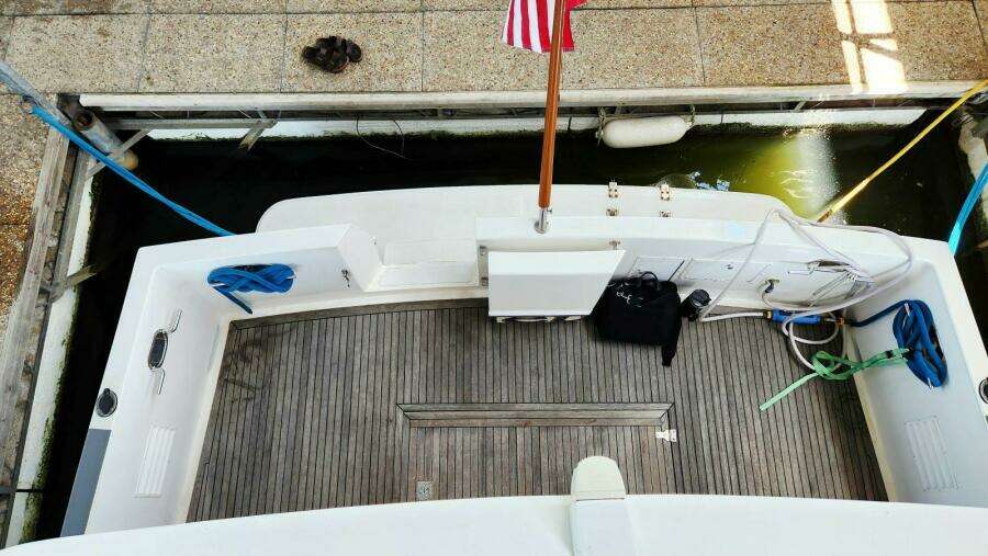 2000 Ocean Alexander 511 Classico