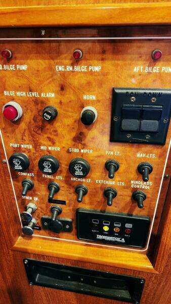 2000 Ocean Alexander 511 Classico