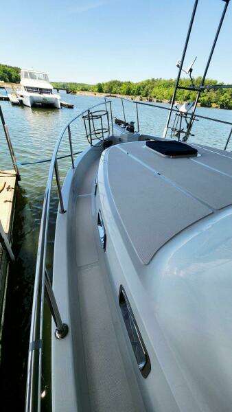 2000 Ocean Alexander 511 Classico