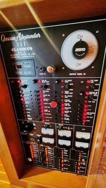 2000 Ocean Alexander 511 Classico