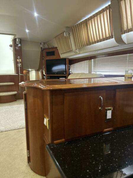 2003 Carver 466 Motor Yacht