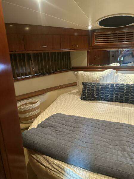 2003 Carver 466 Motor Yacht