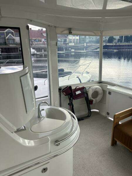 2003 Carver 466 Motor Yacht