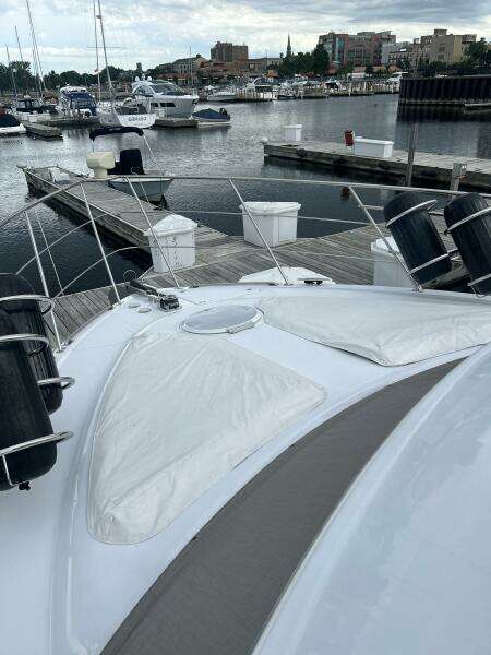 2003 Carver 466 Motor Yacht