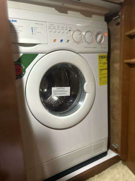 2003 Carver 466 Motor Yacht