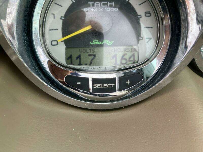 2010 Sea Ray 260 Sundeck