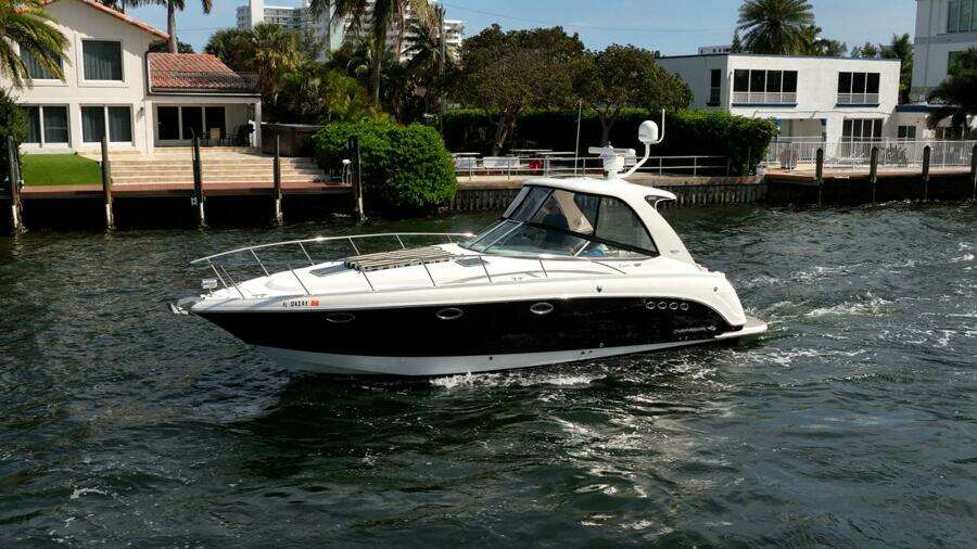 2008 Chaparral 350 Signature Extended Plane