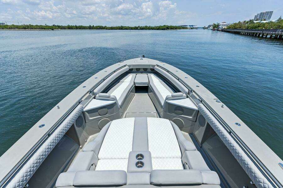 2023 53 HCB Suenos - Cabrera