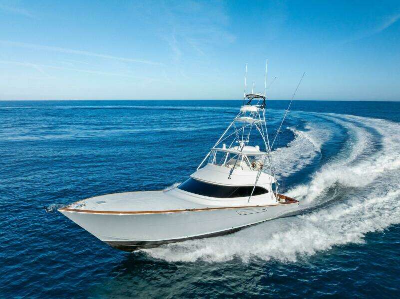 2023 Viking 64 Convertible- SIN PELO- Port