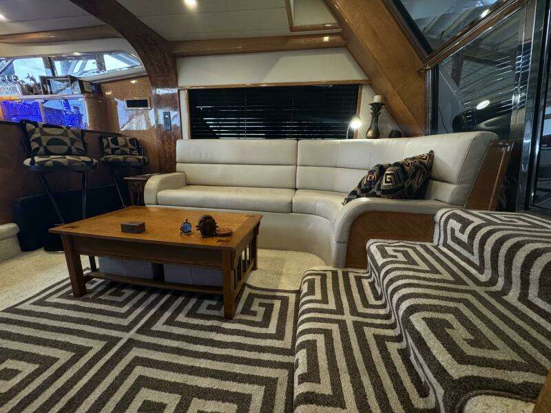 1993 Johnson 56 High Tech Motor Yacht