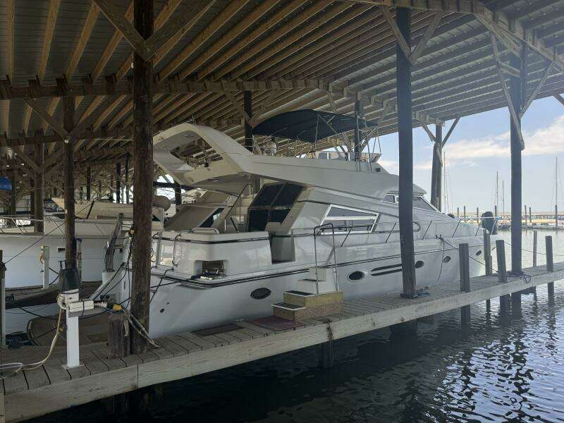 1993 Johnson 56 High Tech Motor Yacht