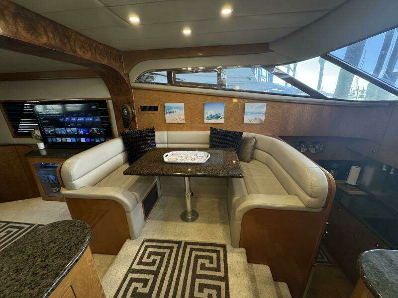 1993 Johnson 56 High Tech Motor Yacht