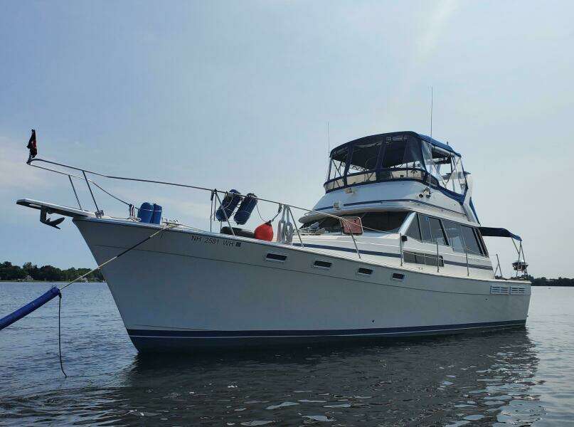 1985 Bayliner 3870 Motoryacht with Flybridge