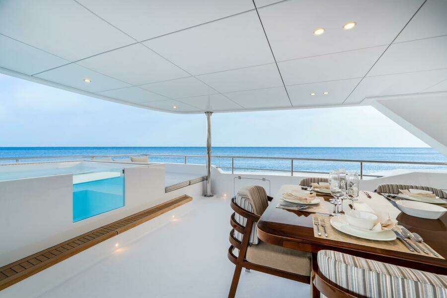 2026 Hargrave E Series Superyachts Division