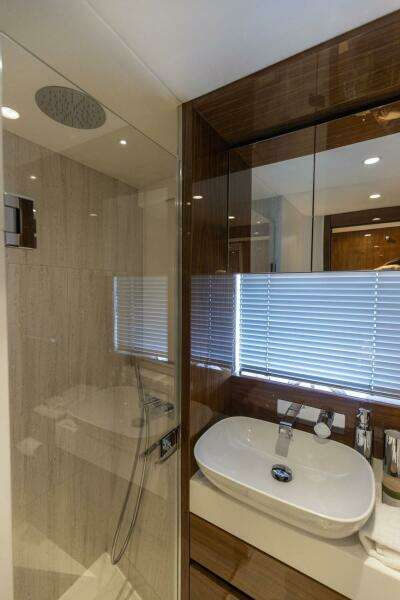 2021 Sunseeker Manhattan