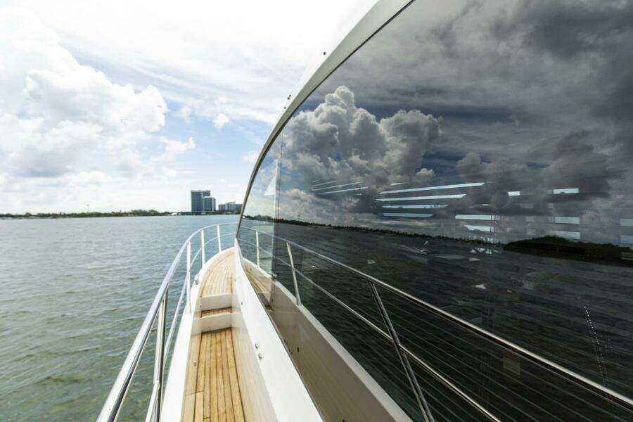 2021 Sunseeker Manhattan