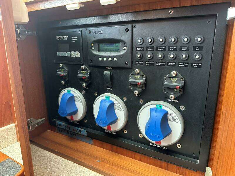 2007 Albemarle 360 Express - SQUID INC.