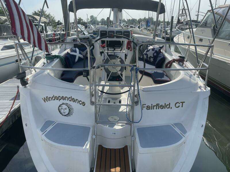 1991 Hunter 36 Vision