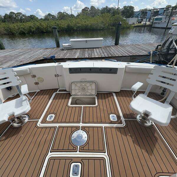 2001 Silverton 42 Convertible