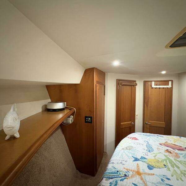 2001 Silverton 42 Convertible