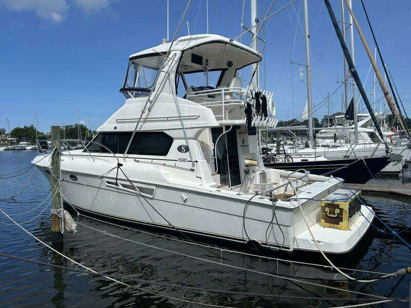 2001 Silverton 42 Convertible