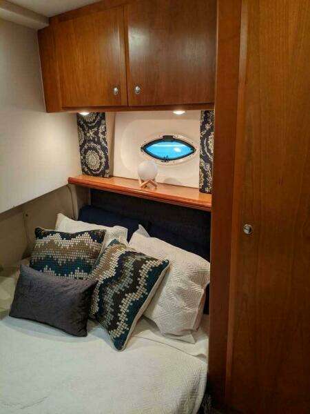 2001 Silverton 42 Convertible