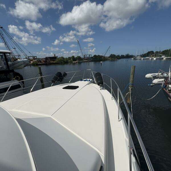 2001 Silverton 42 Convertible