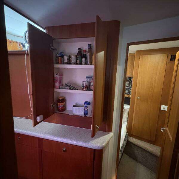 2001 Silverton 42 Convertible