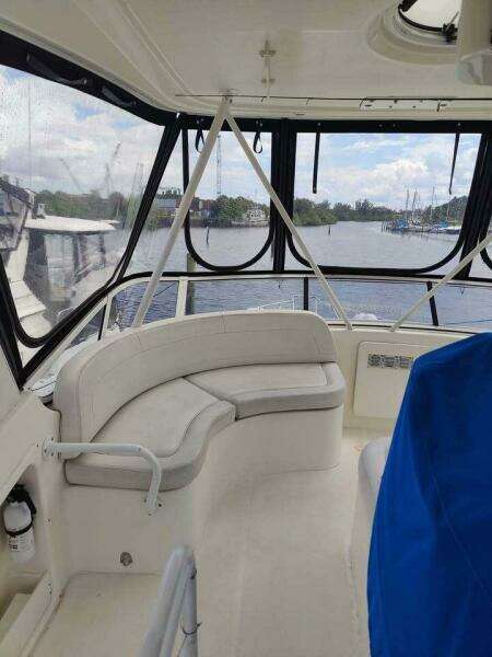 2001 Silverton 42 Convertible