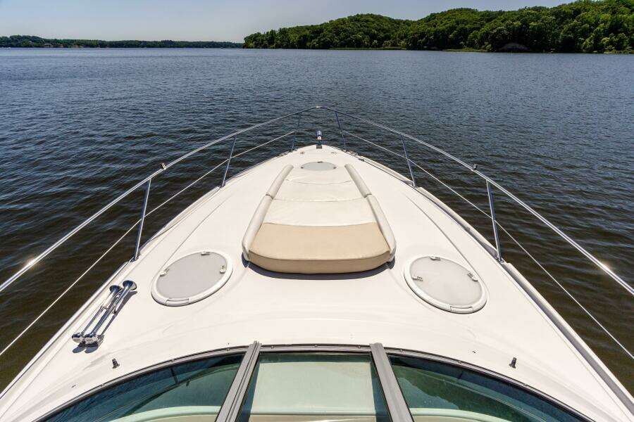 2008 Four Winns V378