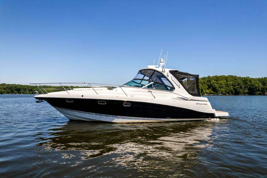 2008 Four Winns V378