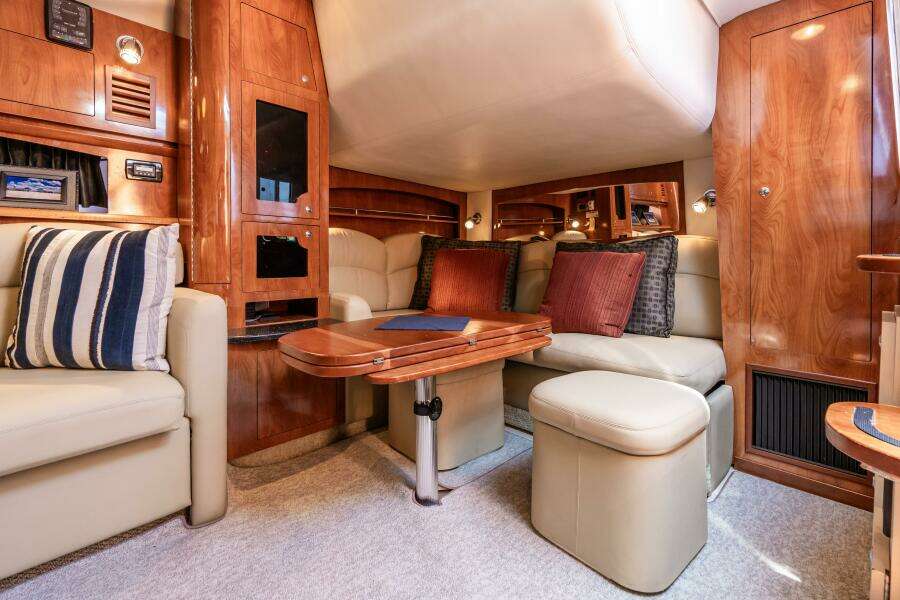 2008 Four Winns V378