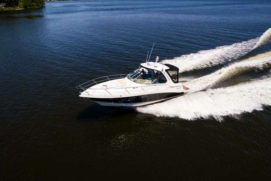 2008 Four Winns V378