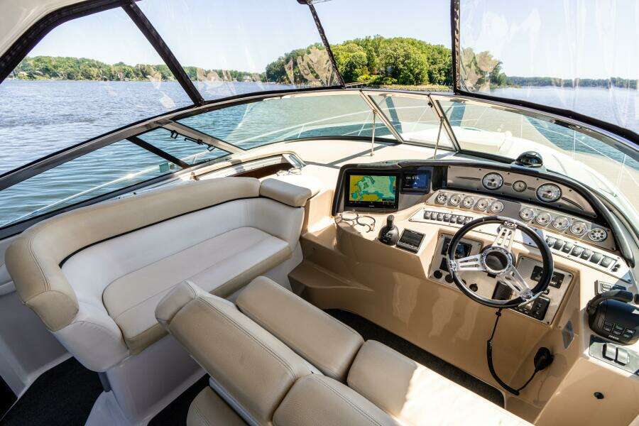 2008 Four Winns V378