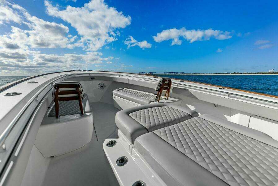 2021 Valhalla Boatworks V-37