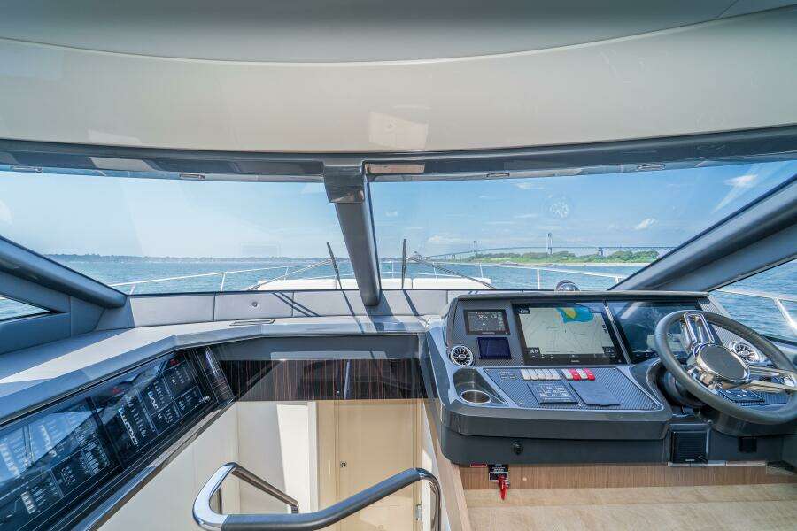 2023 Absolute 62 Fly