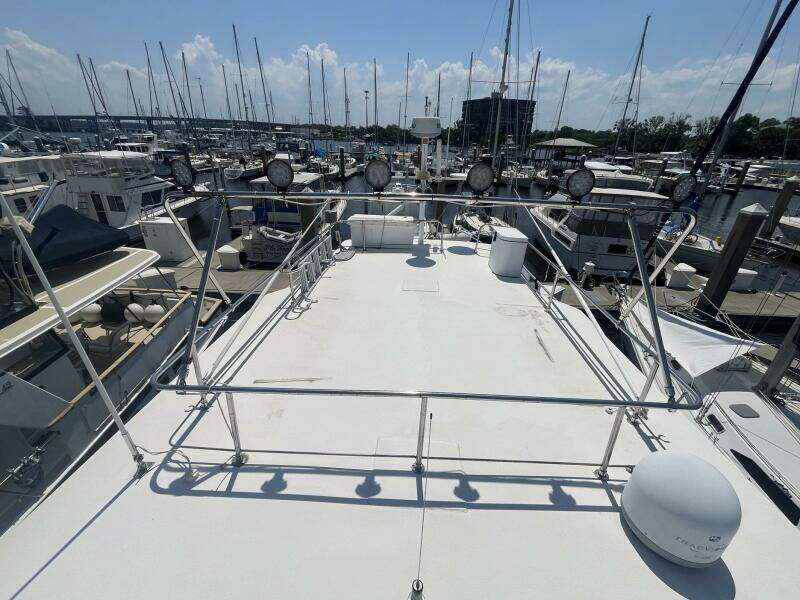 2001 Great Harbour GH47