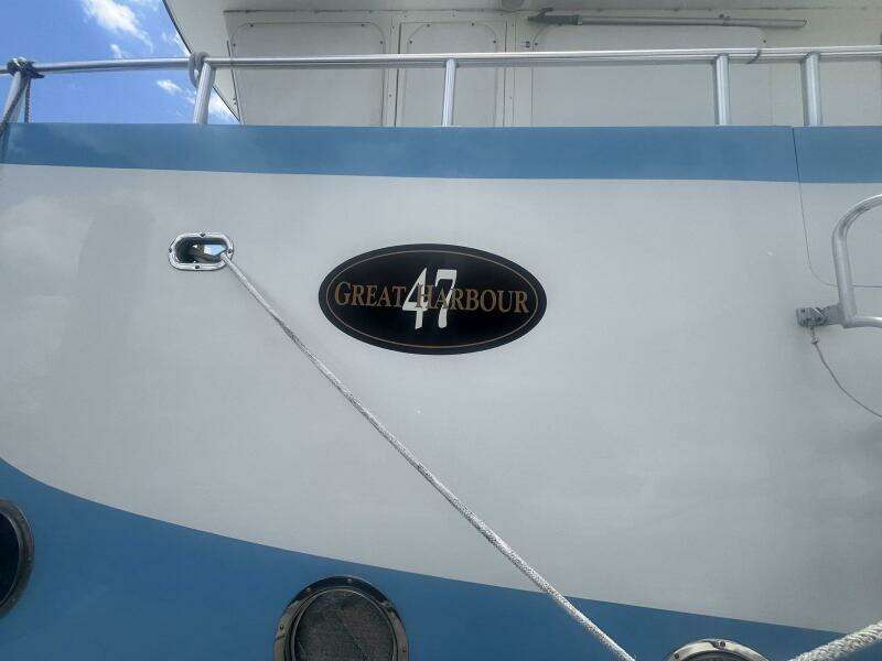 2001 Great Harbour GH47