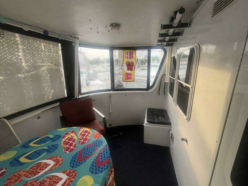 2001 Great Harbour GH47