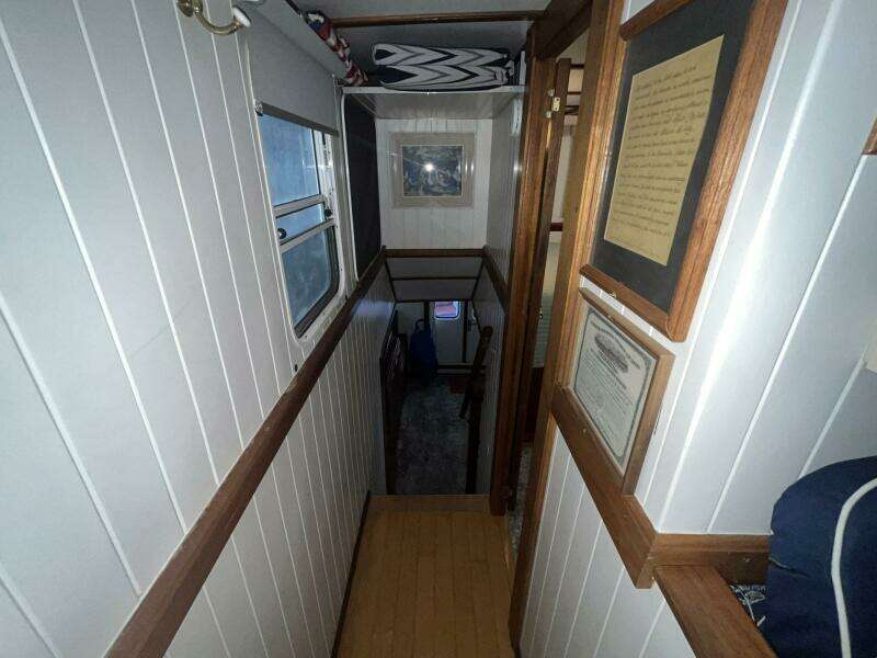 2001 Great Harbour GH47