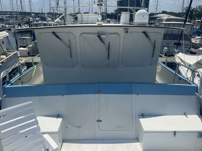 2001 Great Harbour GH47