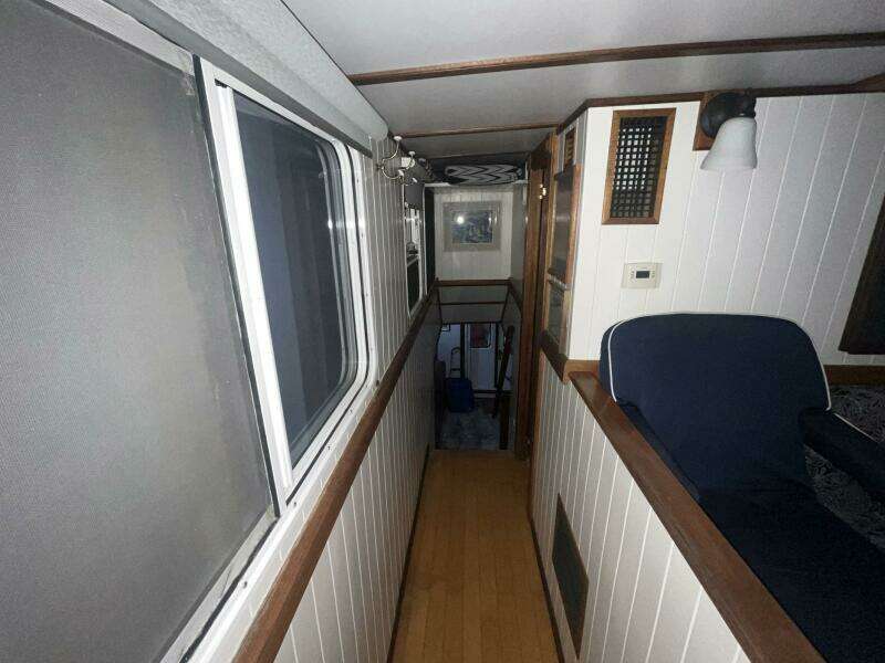 2001 Great Harbour GH47