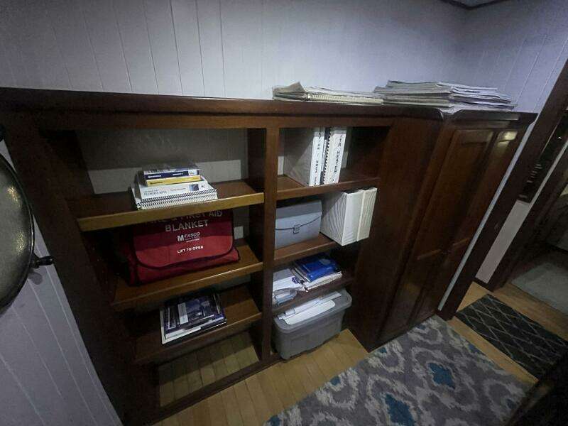 2001 Great Harbour GH47